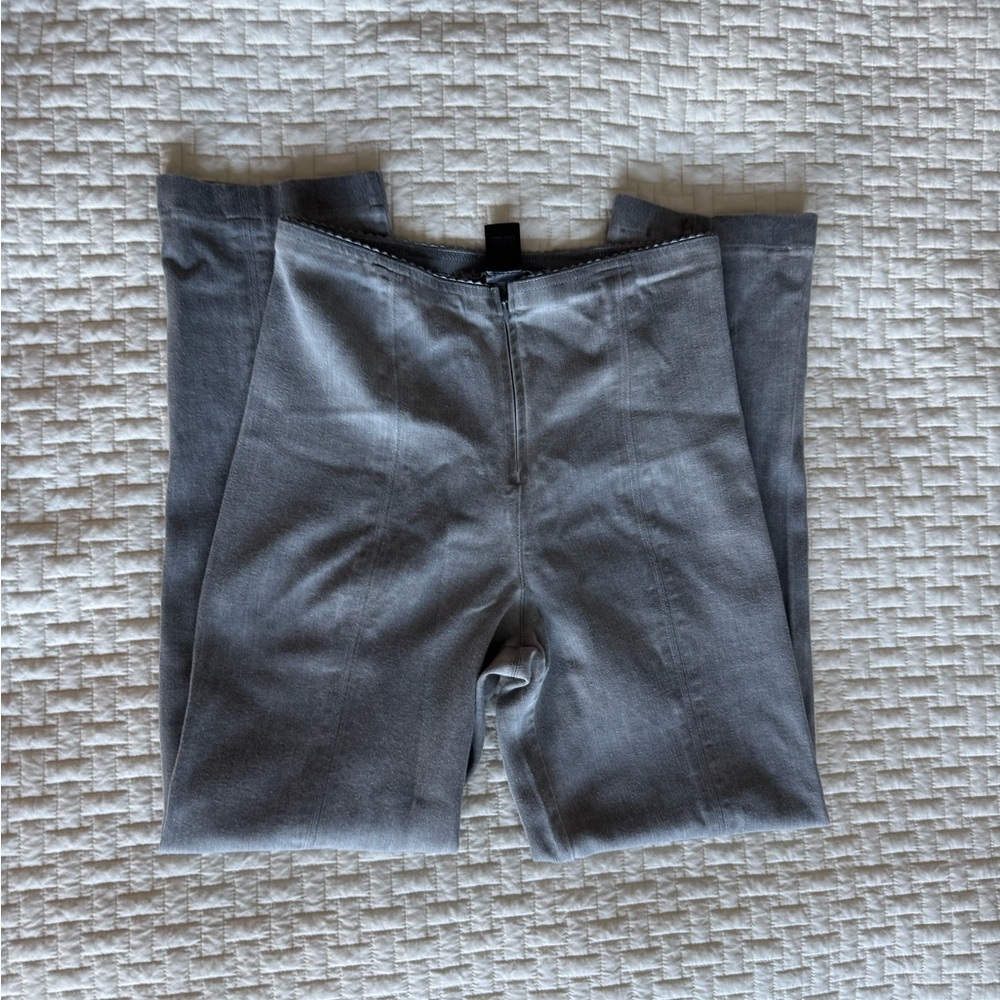 Gray Pants (Mesmerize)